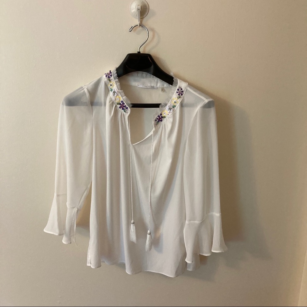 Tahari white long sleeve blouse flower beading